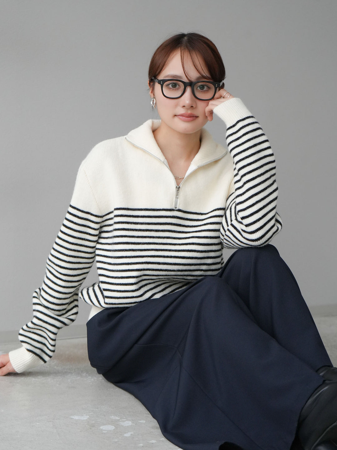 [預訂] 半拉鍊條紋針織/象牙色