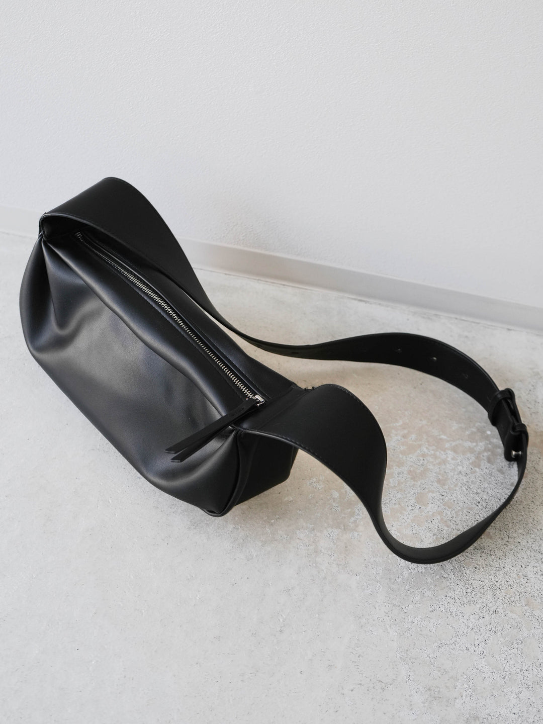 [予約]ショルダーバッグ/ブラック