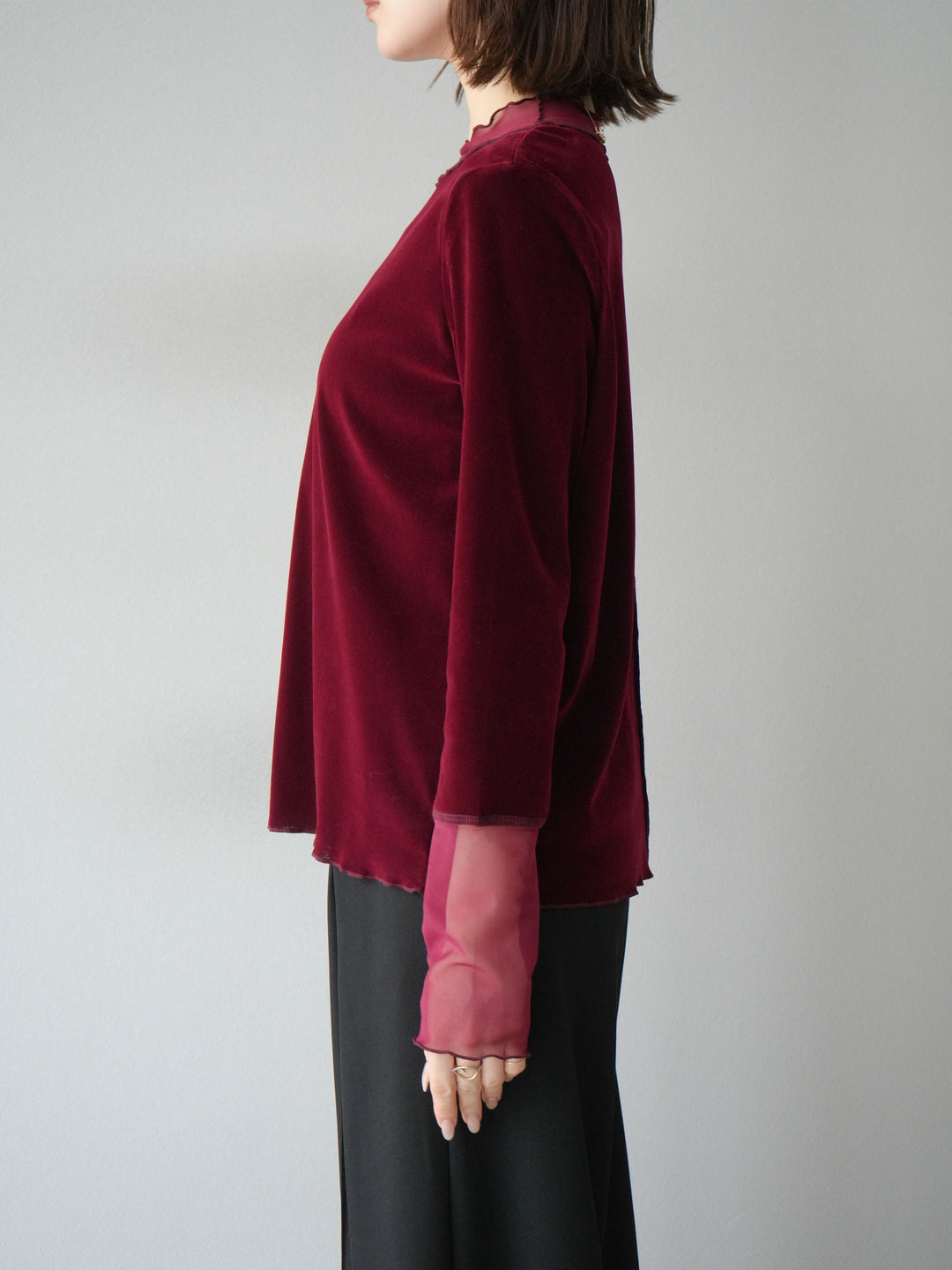 [預購] 薄紗天鵝絨上衣/酒紅色