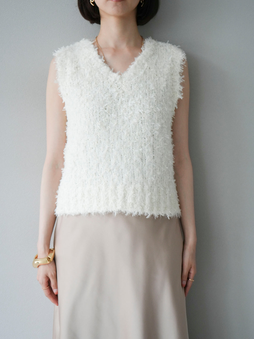 [予約]テープヤーンフリンジニットベスト/アイボリー