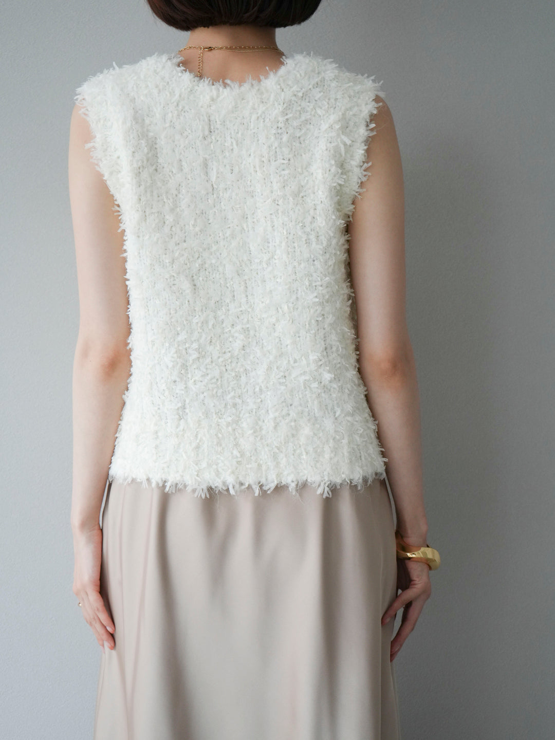 [予約]テープヤーンフリンジニットベスト/アイボリー