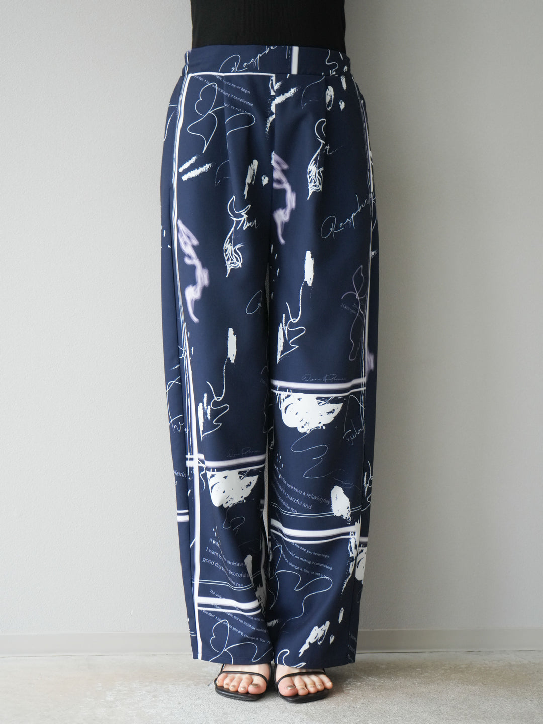 [予約]ペイント柄タックパンツ/ネイビー