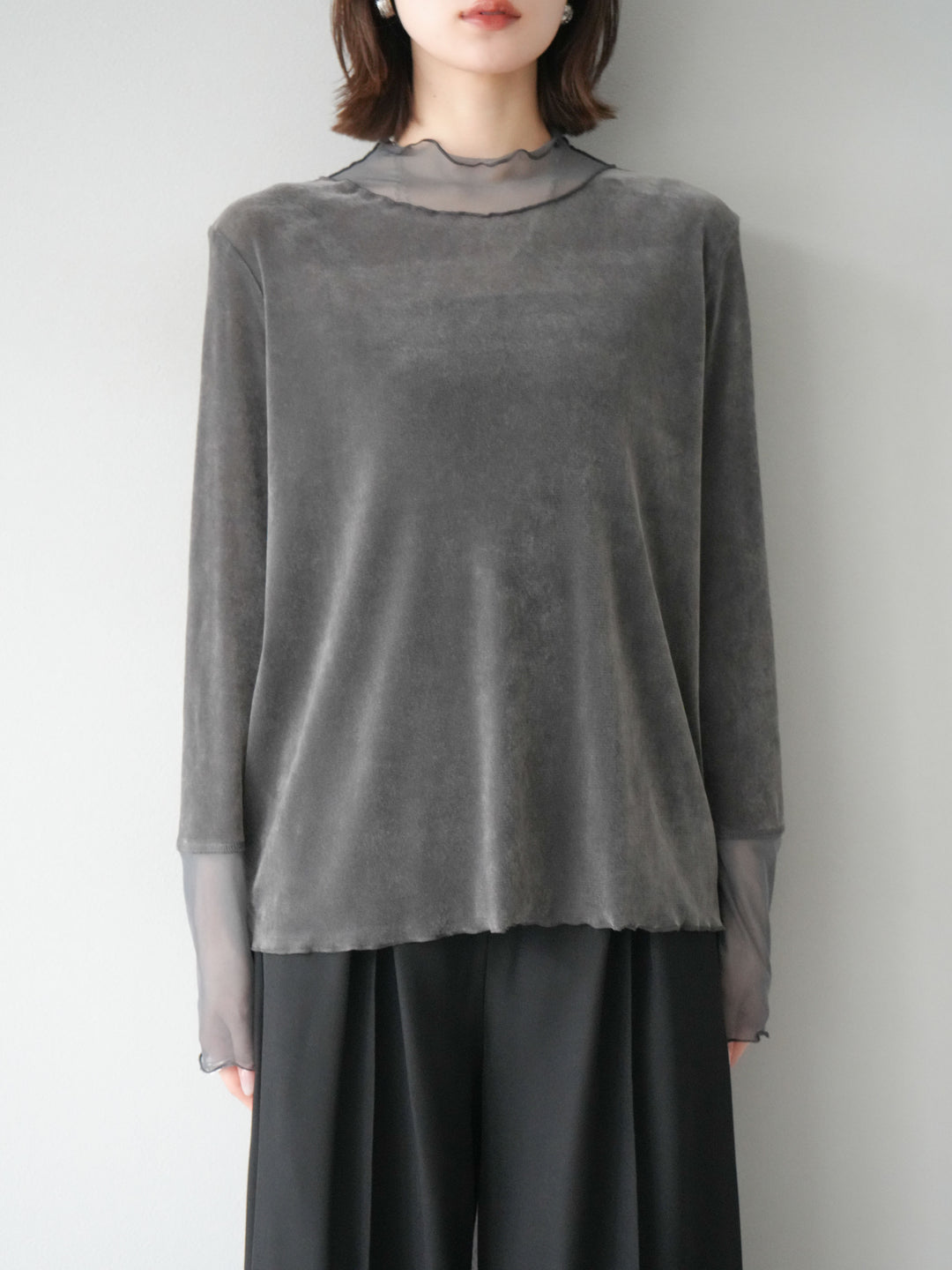 [予約]シアー切替ベロアトップス/チャコール