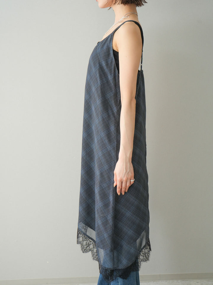 [予約]アシンメトリーチェック柄レースキャミソール/black