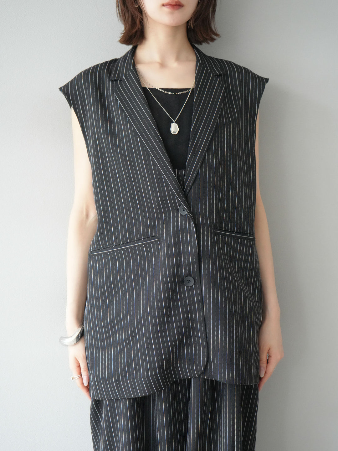 [予約]ヘリンボーンストライプジレ/ブラック