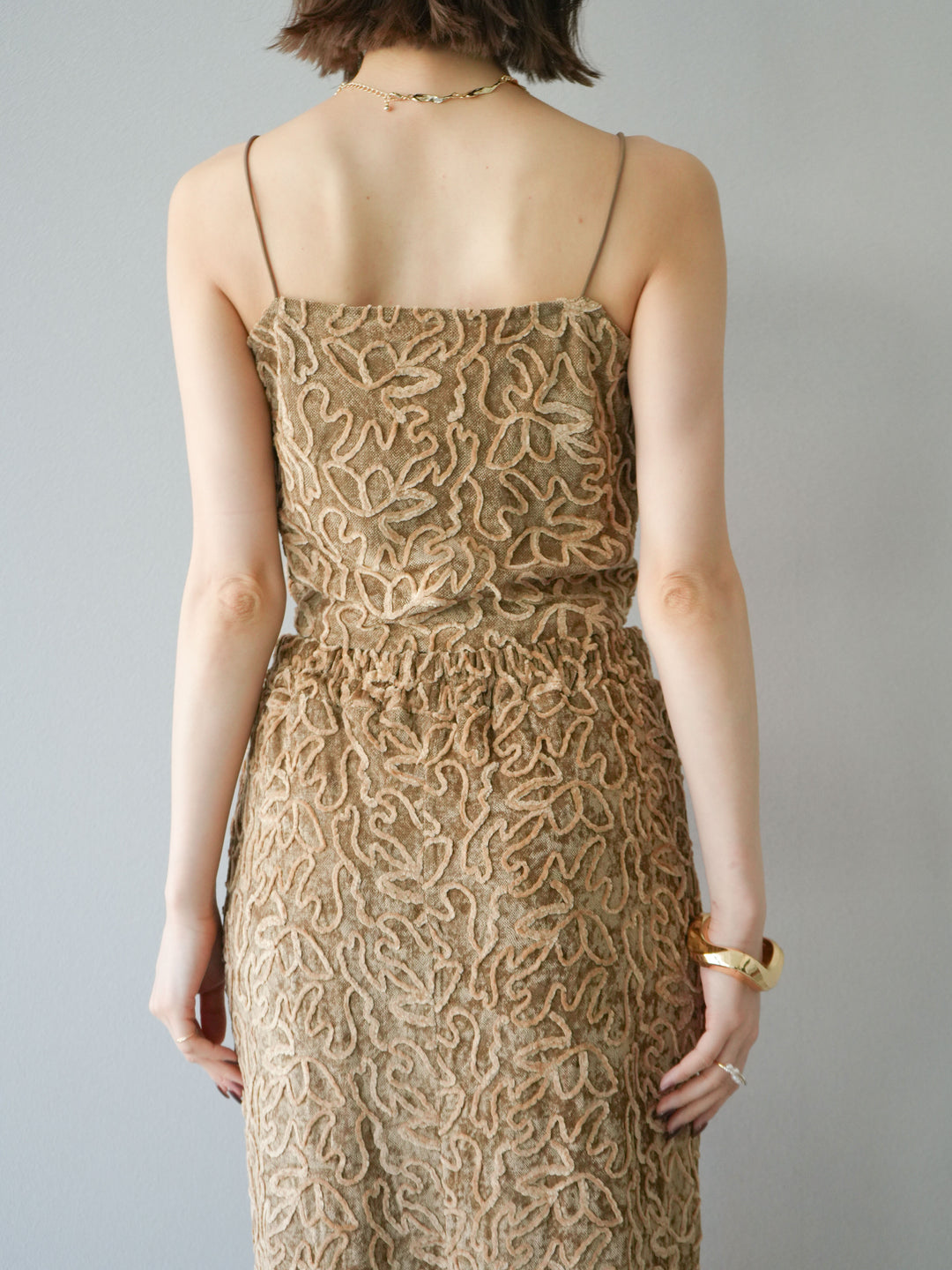 [予約]パイピングフラワーシアーベロアキャミソール/ベージュ