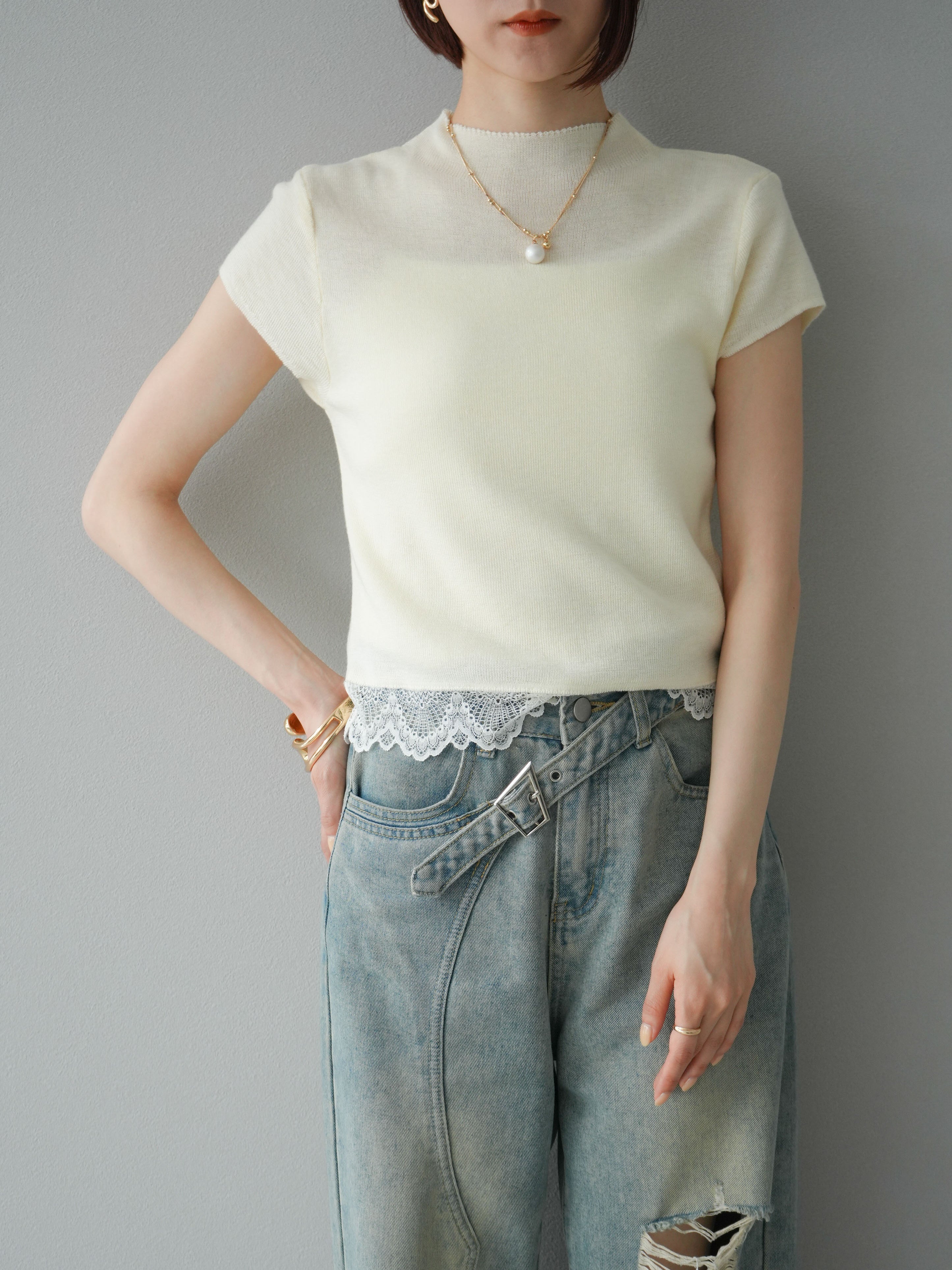 予約]裾レースプチネックニットトップス/アイボリー – Lumier