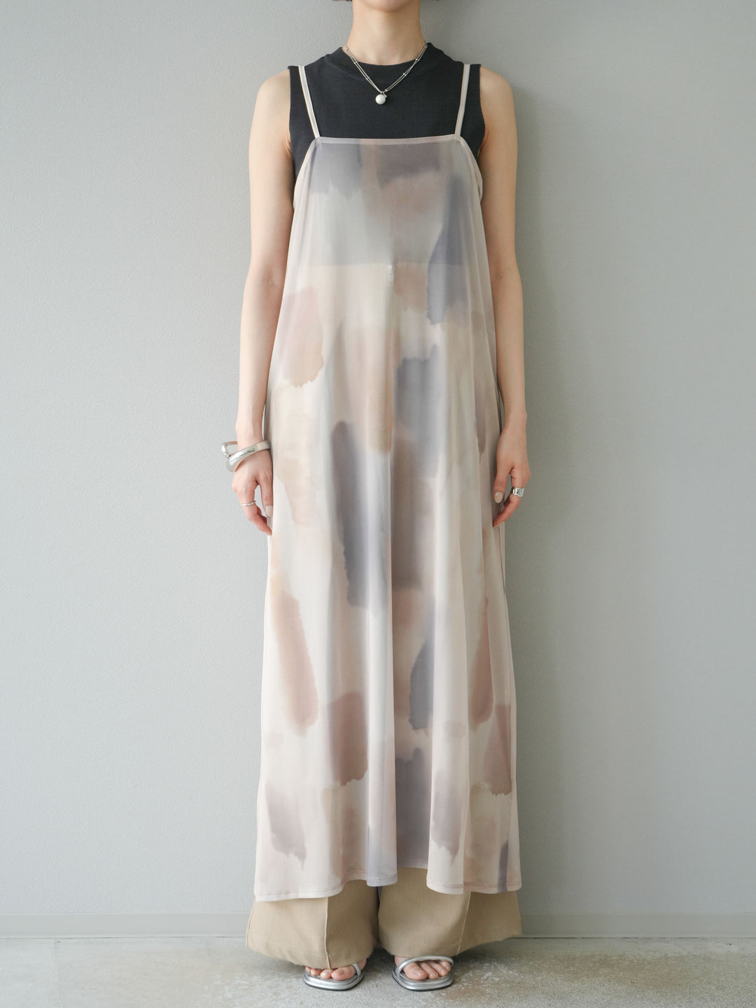 [予約]水彩アートシアーキャミワンピース/エクリュ