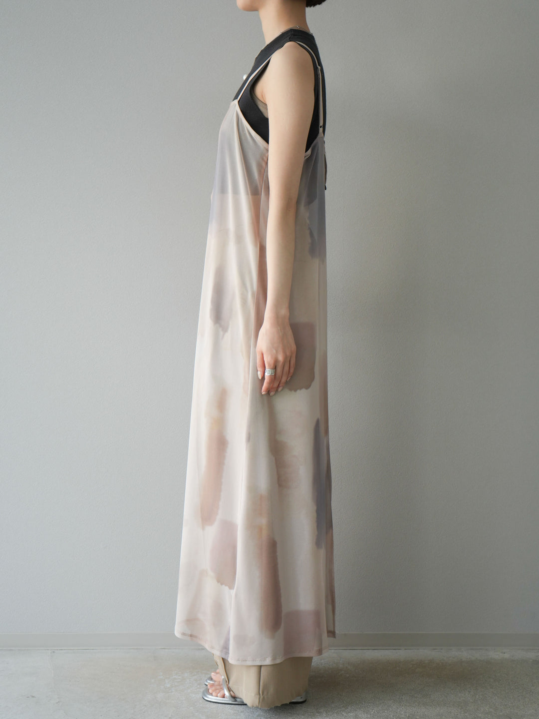 [予約]水彩アートシアーキャミワンピース/エクリュ