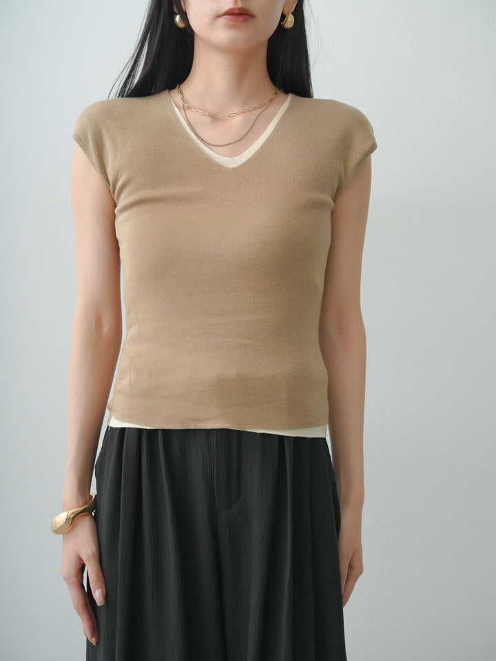 [予約]フロントレイヤードVネックニットトップス/beige