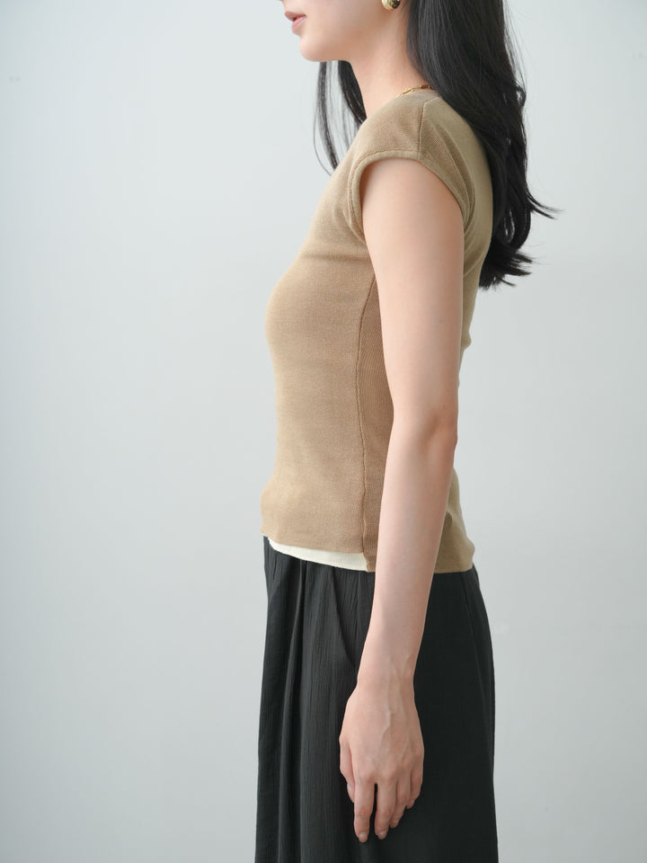 [予約]フロントレイヤードVネックニットトップス/beige