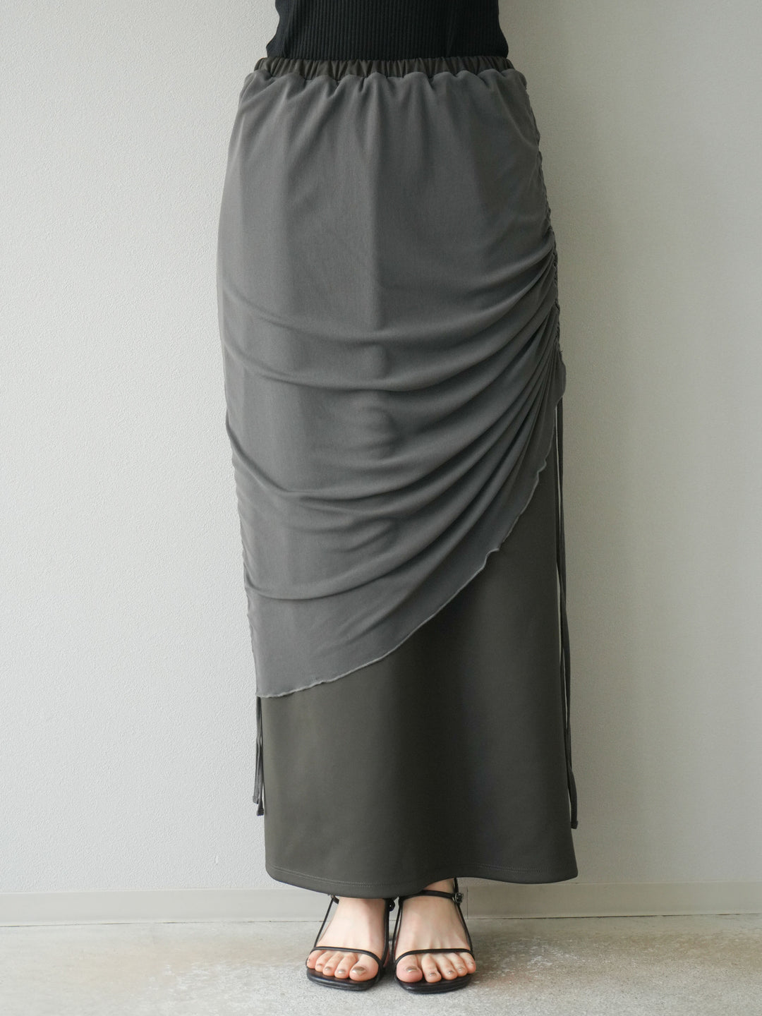 [予約]シアーレイヤードタイトスカート/チャコール