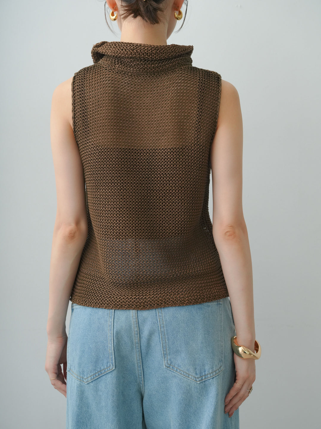 [予約]ドライタッチオフタートルメッシュニットトップス/brown
