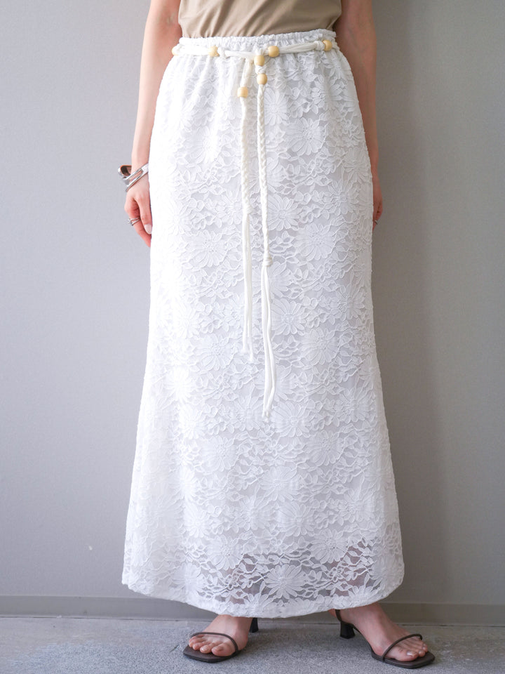 [予約]コードベルト付フラワーレーススカート/white