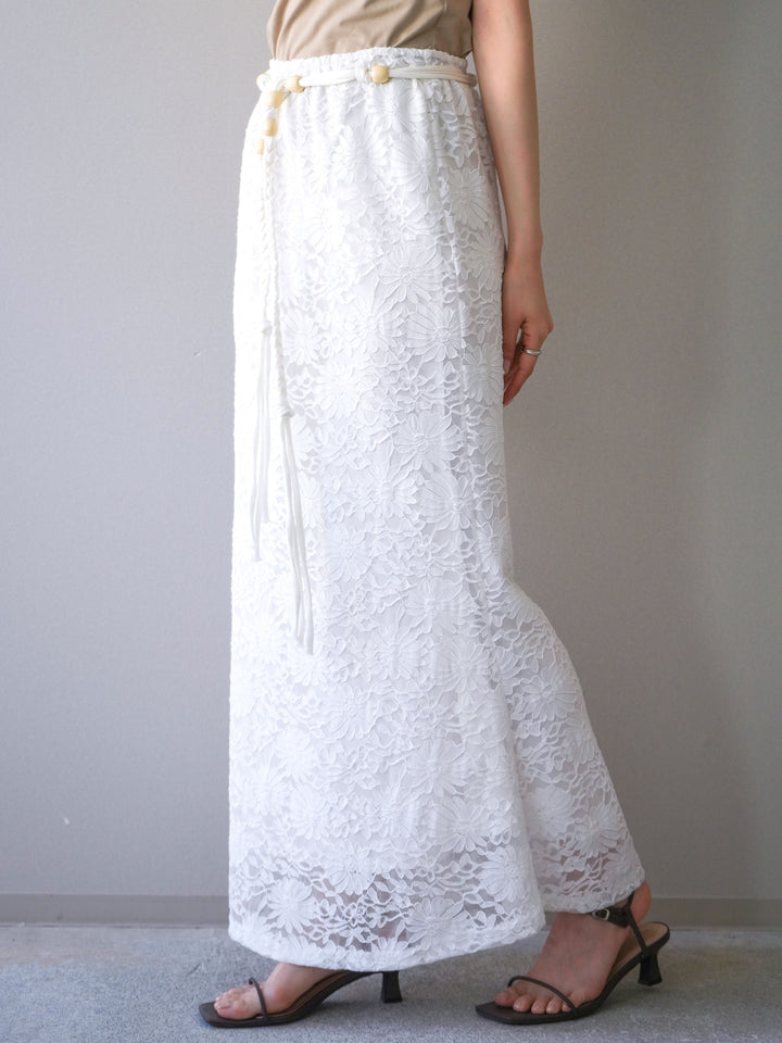 [予約]コードベルト付フラワーレーススカート/white