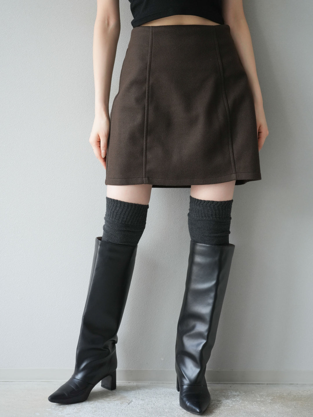 [予約]フェイクウールコクーンミニスカート/ブラウン