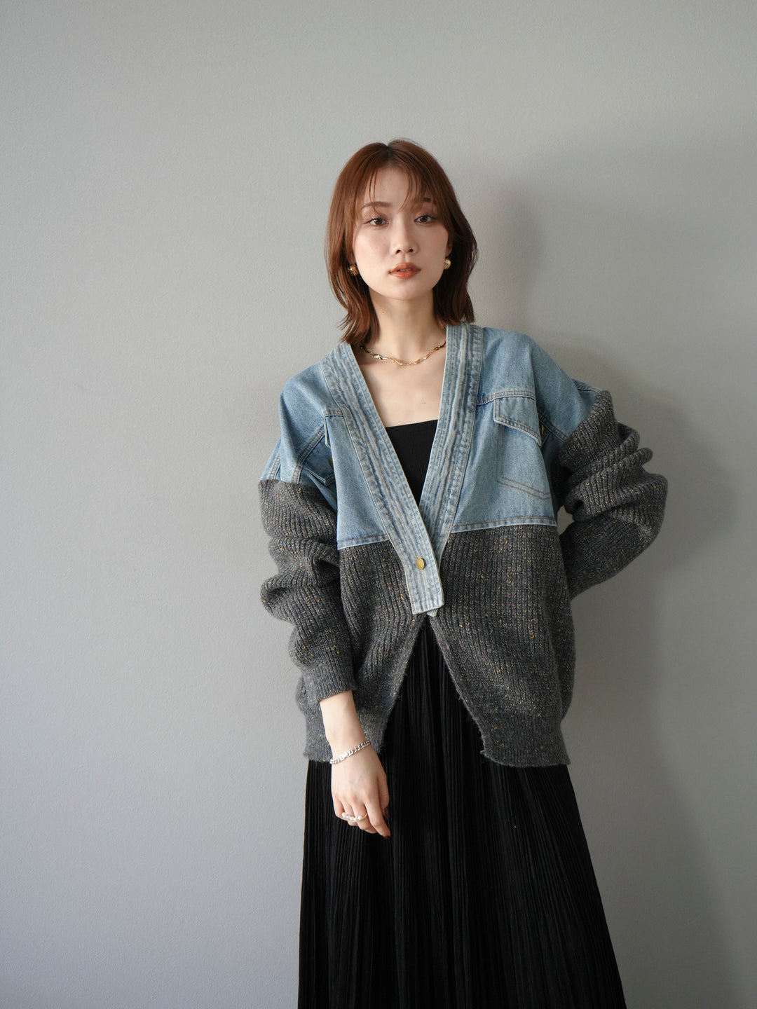 [SET]デニム切替ネップニットカーディガン+裾レーススウェードプリーツマキシスカート(2set)