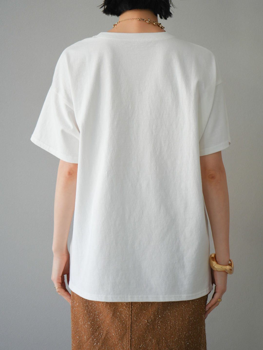 [預購] 霓虹logo印花T卹/米黃色