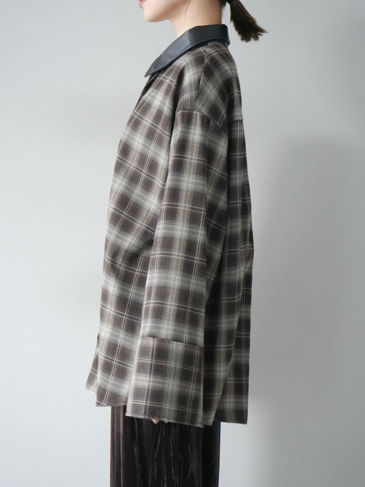 [予約]レザー襟オンブレチェックオーバーシャツ /ブラウン