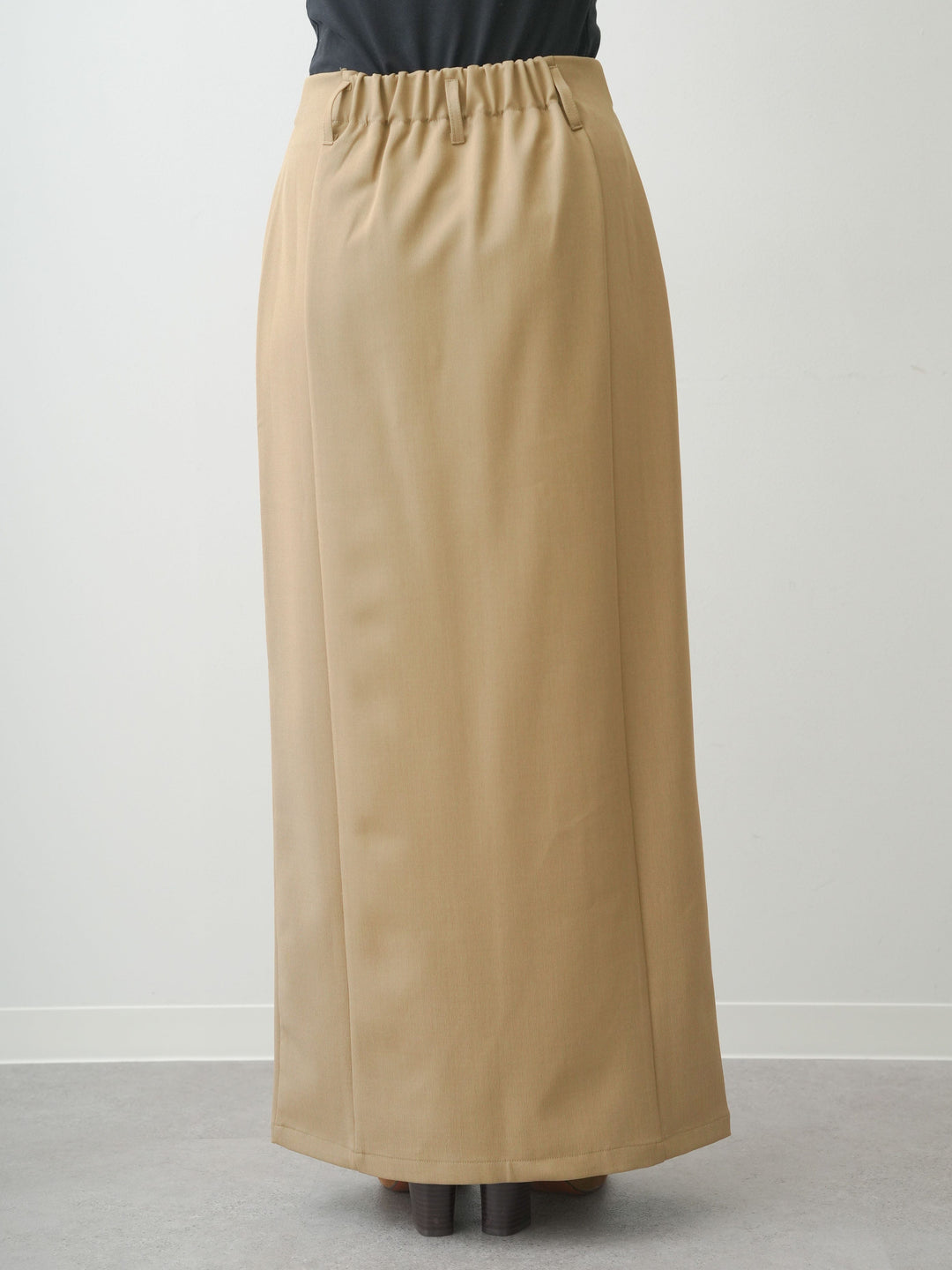 [予約]クレープデシンフラップ付きストレートスカート/beige