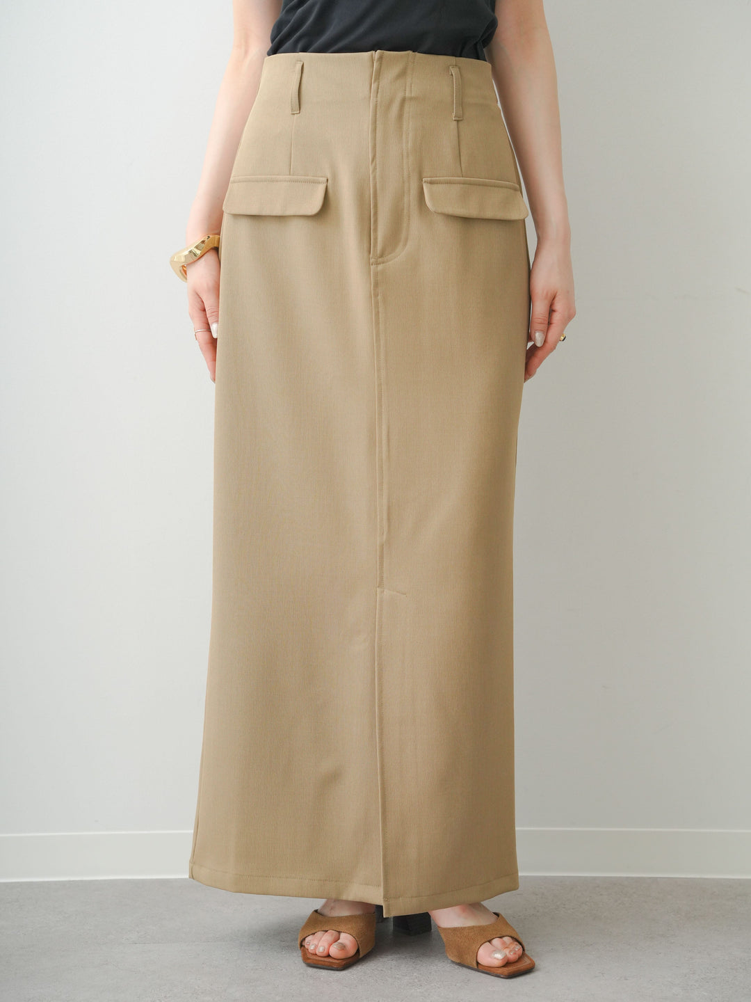 [予約]クレープデシンフラップ付きストレートスカート/beige