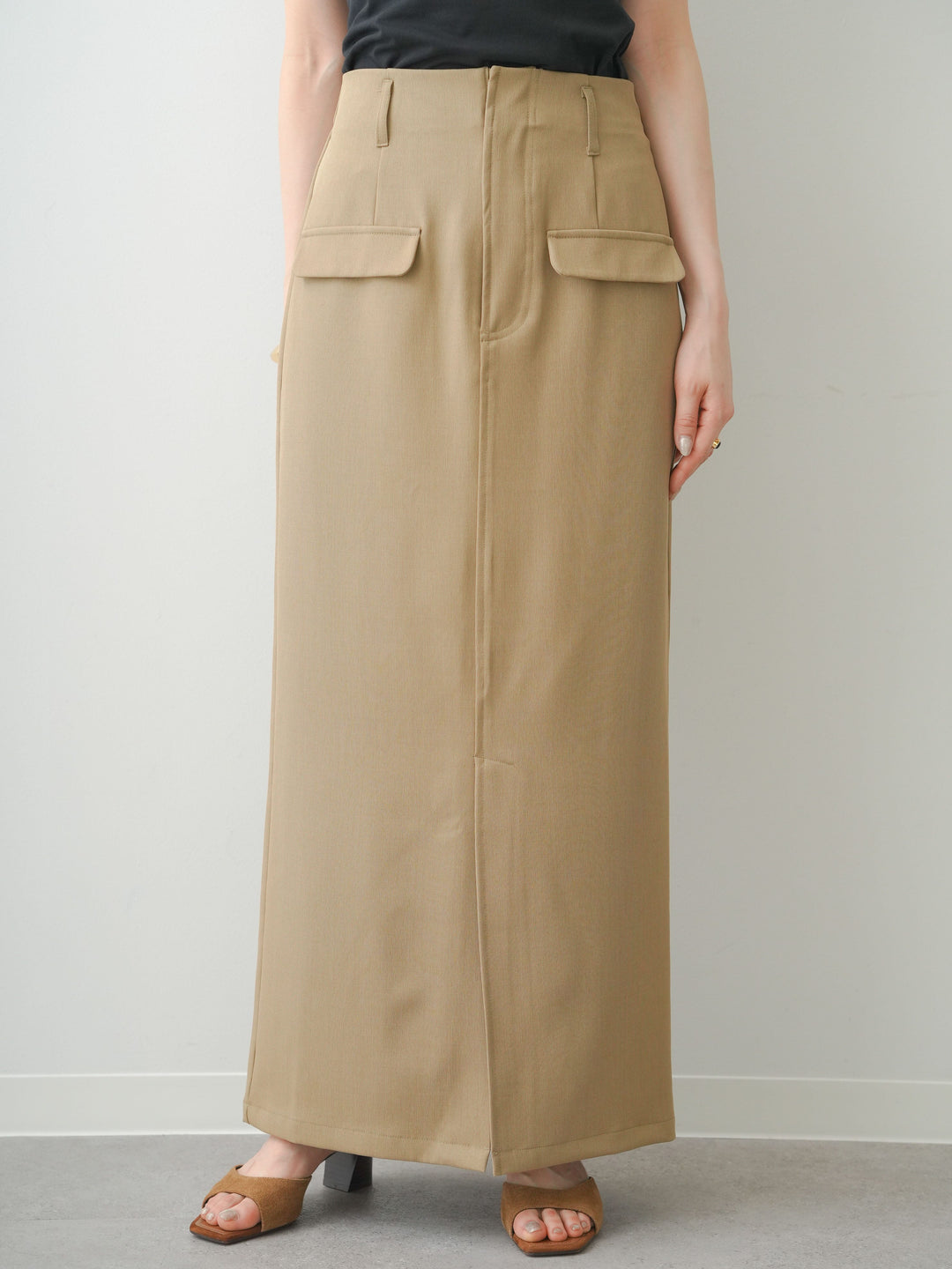 [予約]クレープデシンフラップ付きストレートスカート/beige