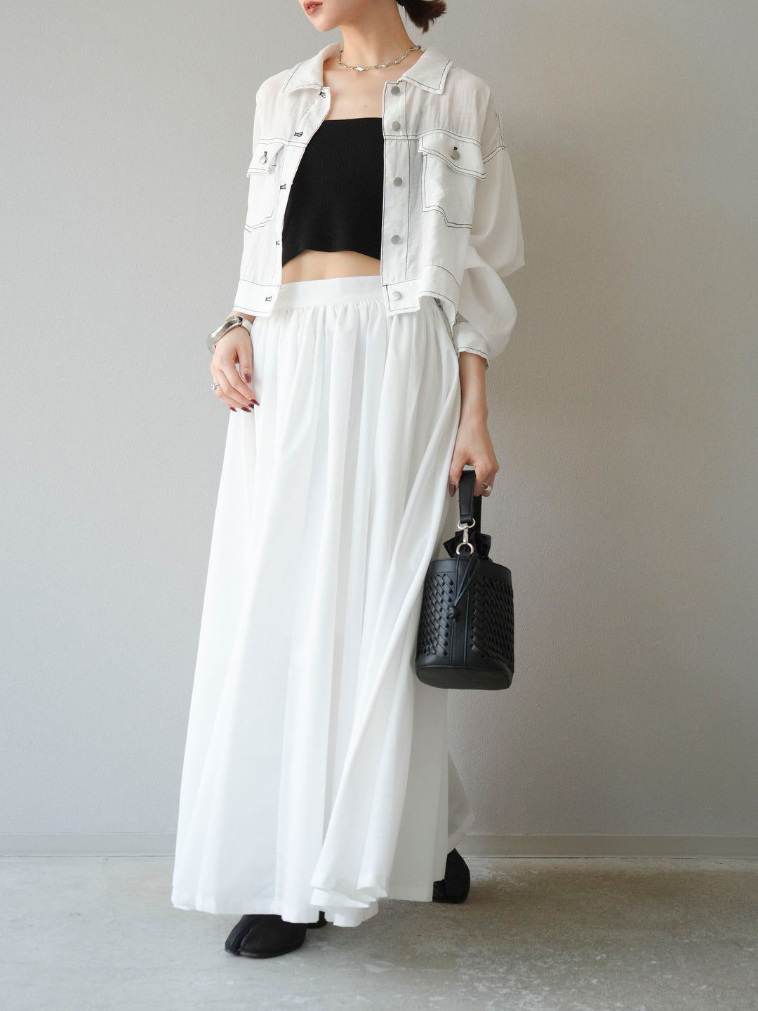 [SET] 縫合透視短外套 + 寬大蓬蓬裙 (2 套)