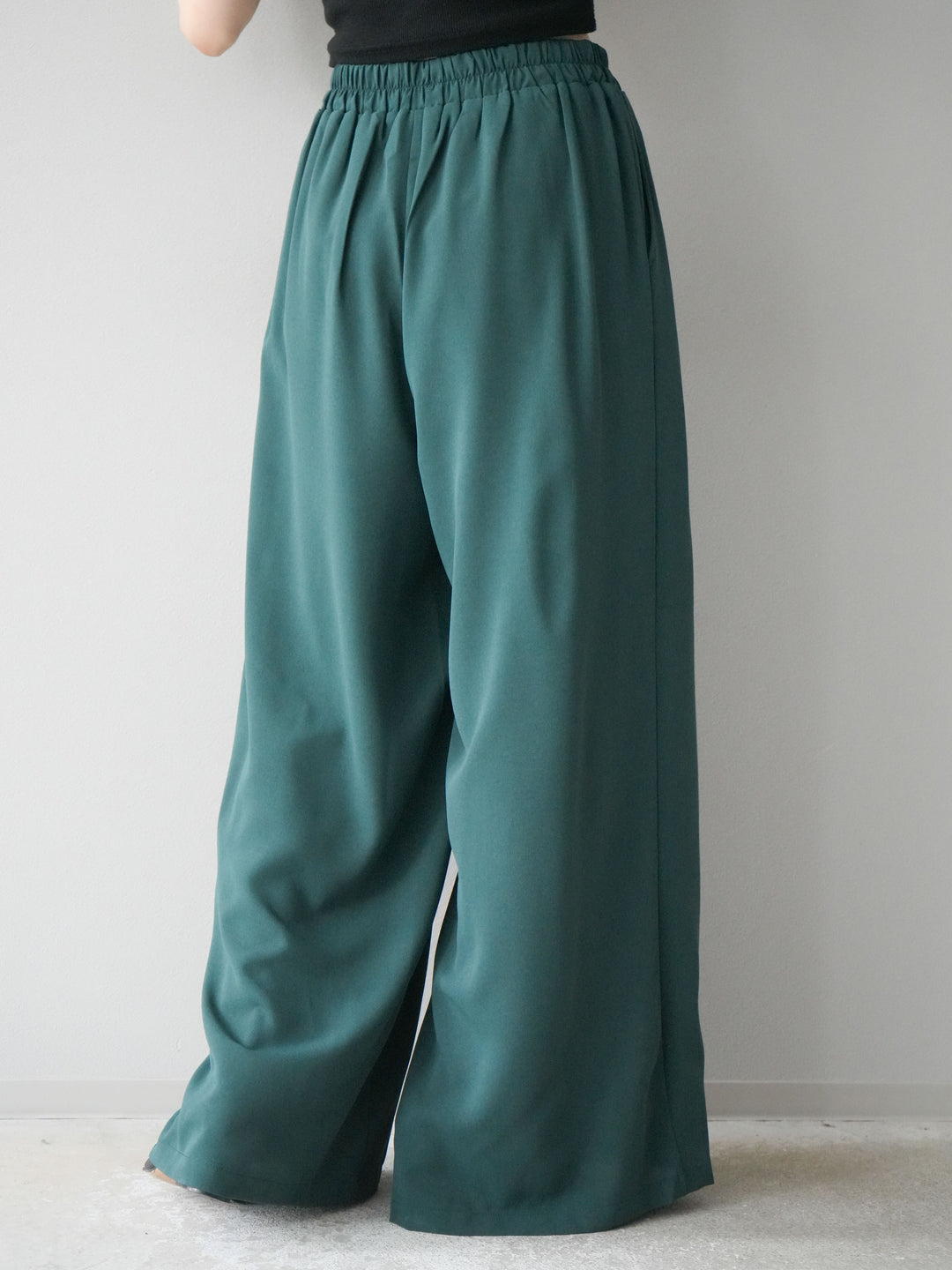[予約]レーヨンライクタックワイドパンツ/グリーン