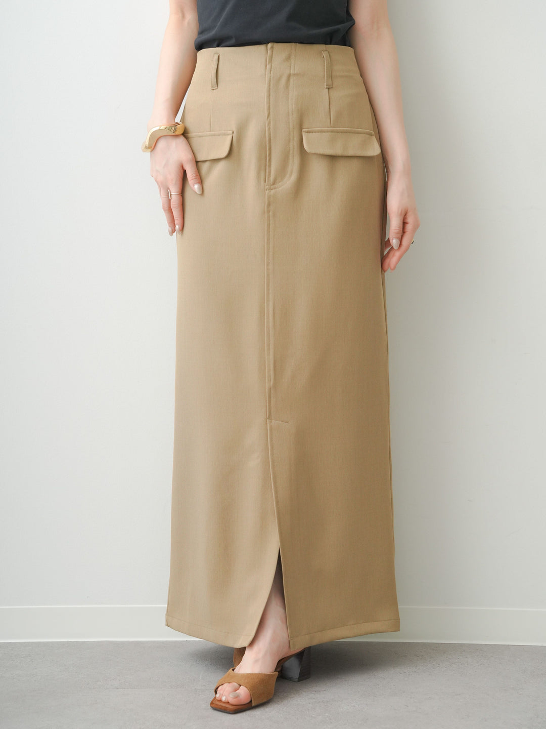 [予約]クレープデシンフラップ付きストレートスカート/beige