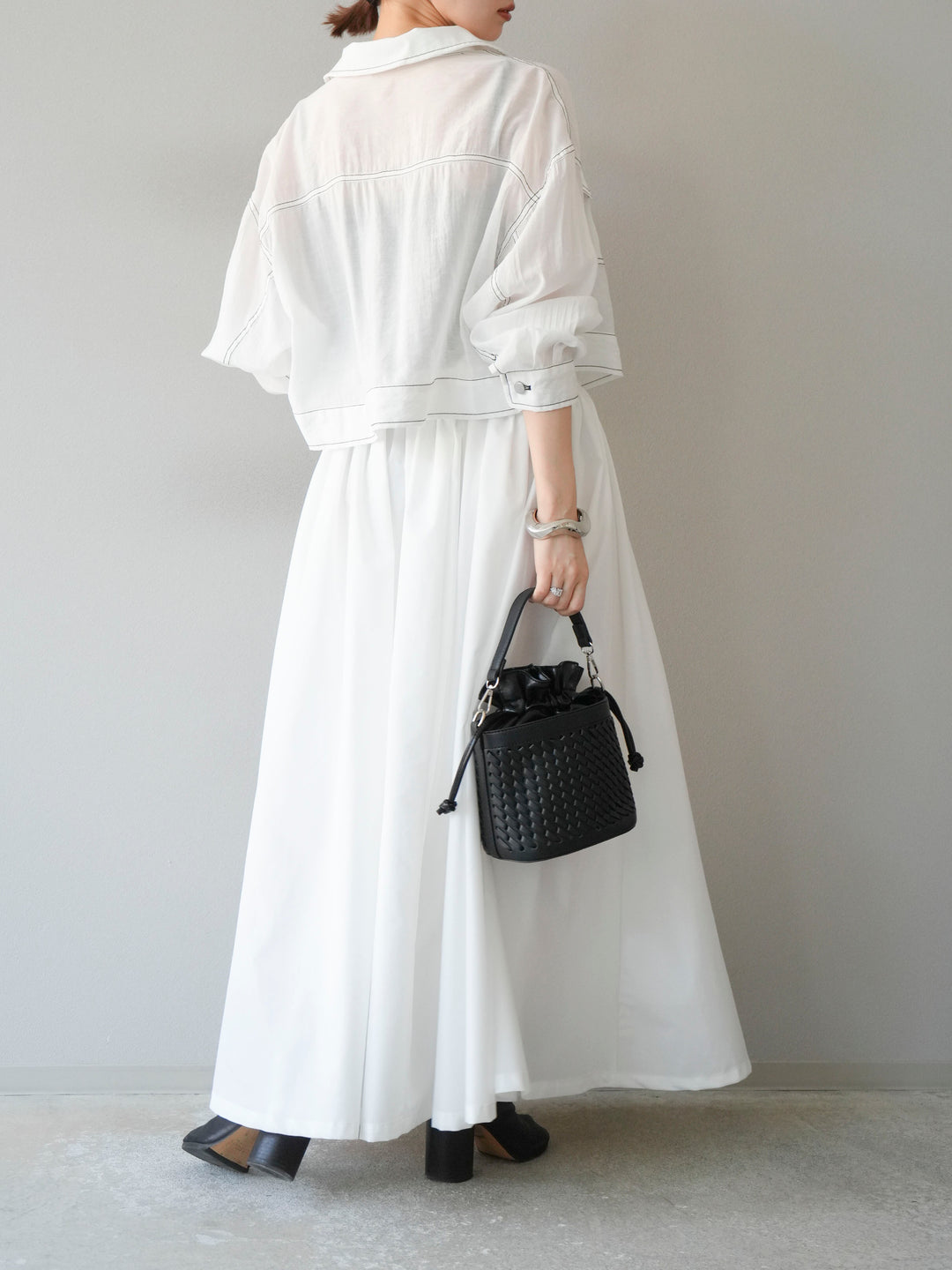 [SET] 縫合透視短外套 + 寬大蓬蓬裙 (2 套)