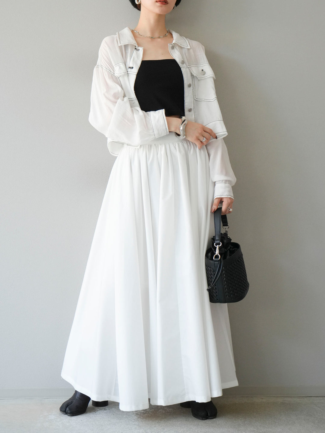 [SET] 縫合透視短外套 + 寬大蓬蓬裙 (2 套)