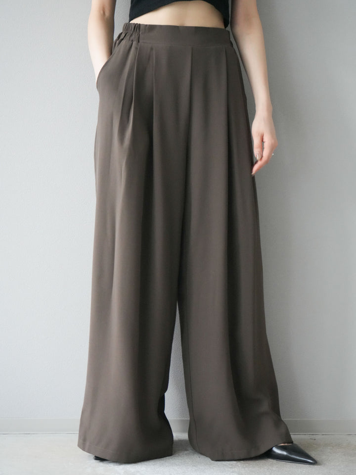 [予約]レーヨンライクタックワイドパンツ/モカ