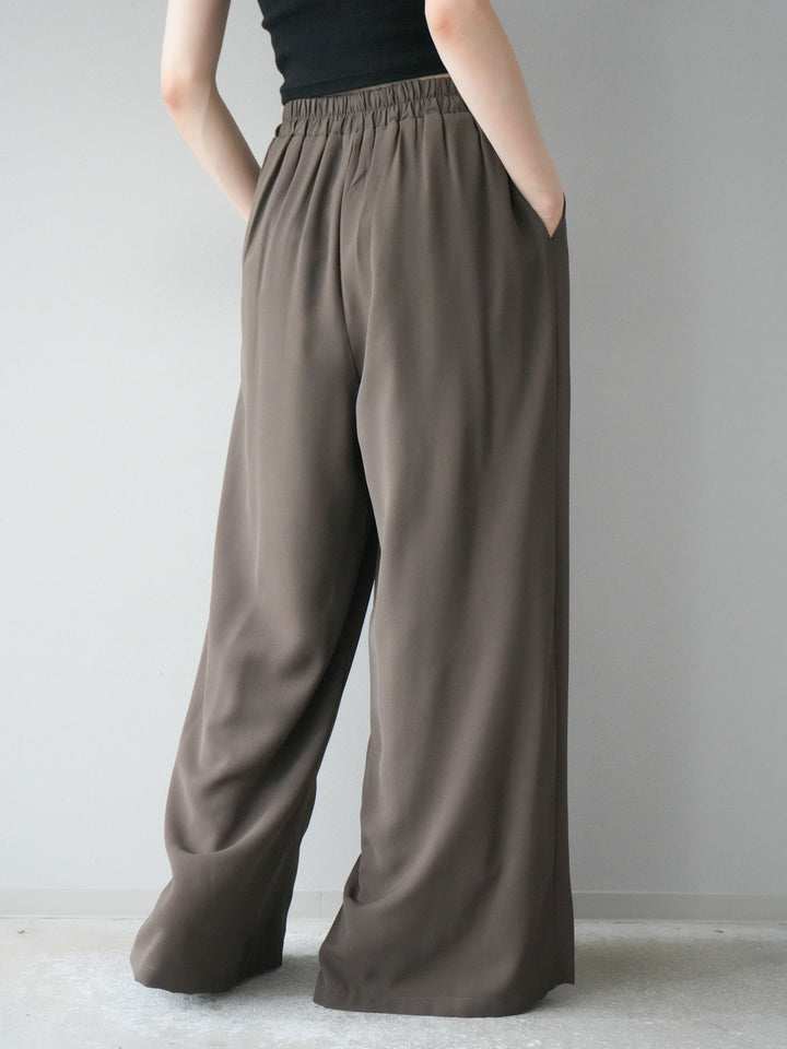 [予約]レーヨンライクタックワイドパンツ/モカ