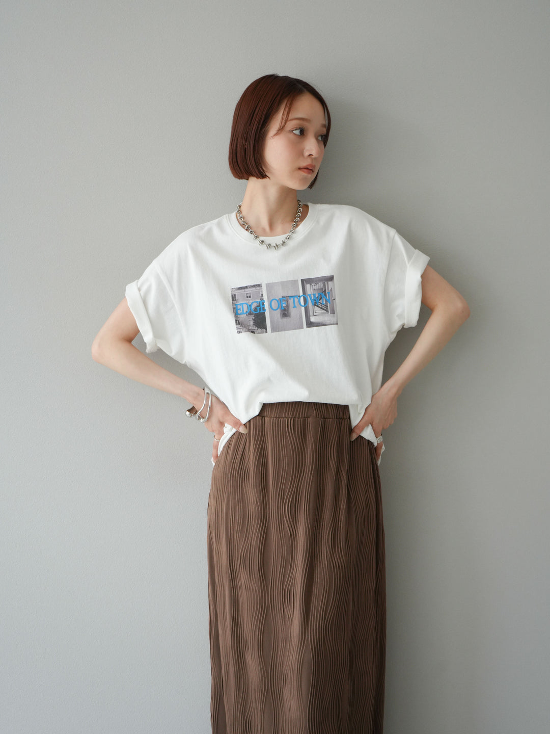 [SET]ネオンロゴコラージュフォトプリントオーバーTシャツ+選べるアクセセット(2set)