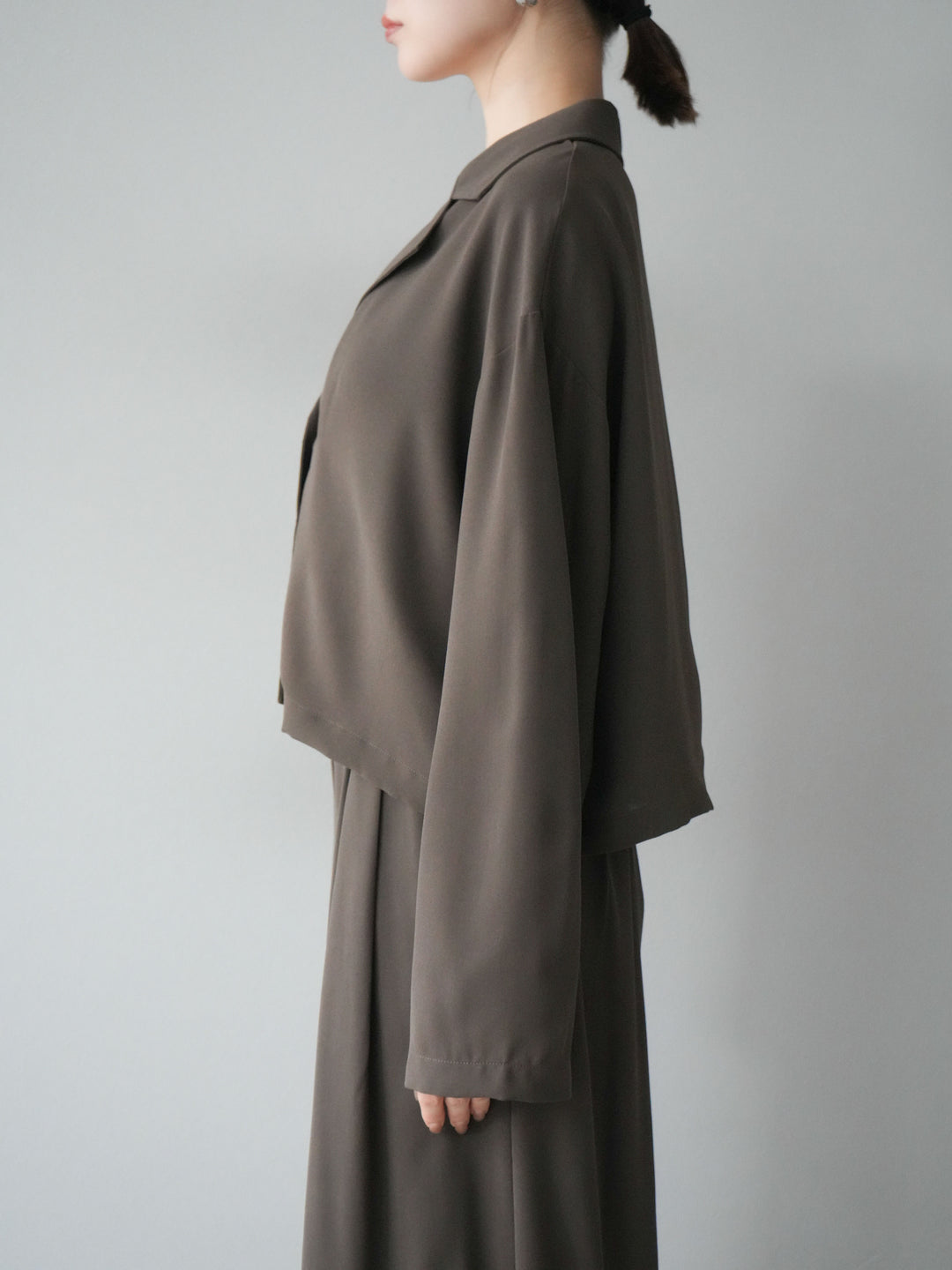 [予約]レーヨンライクショートジャケット/モカ