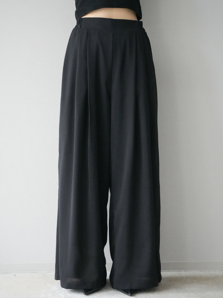 [予約]レーヨンライクタックワイドパンツ/ブラック