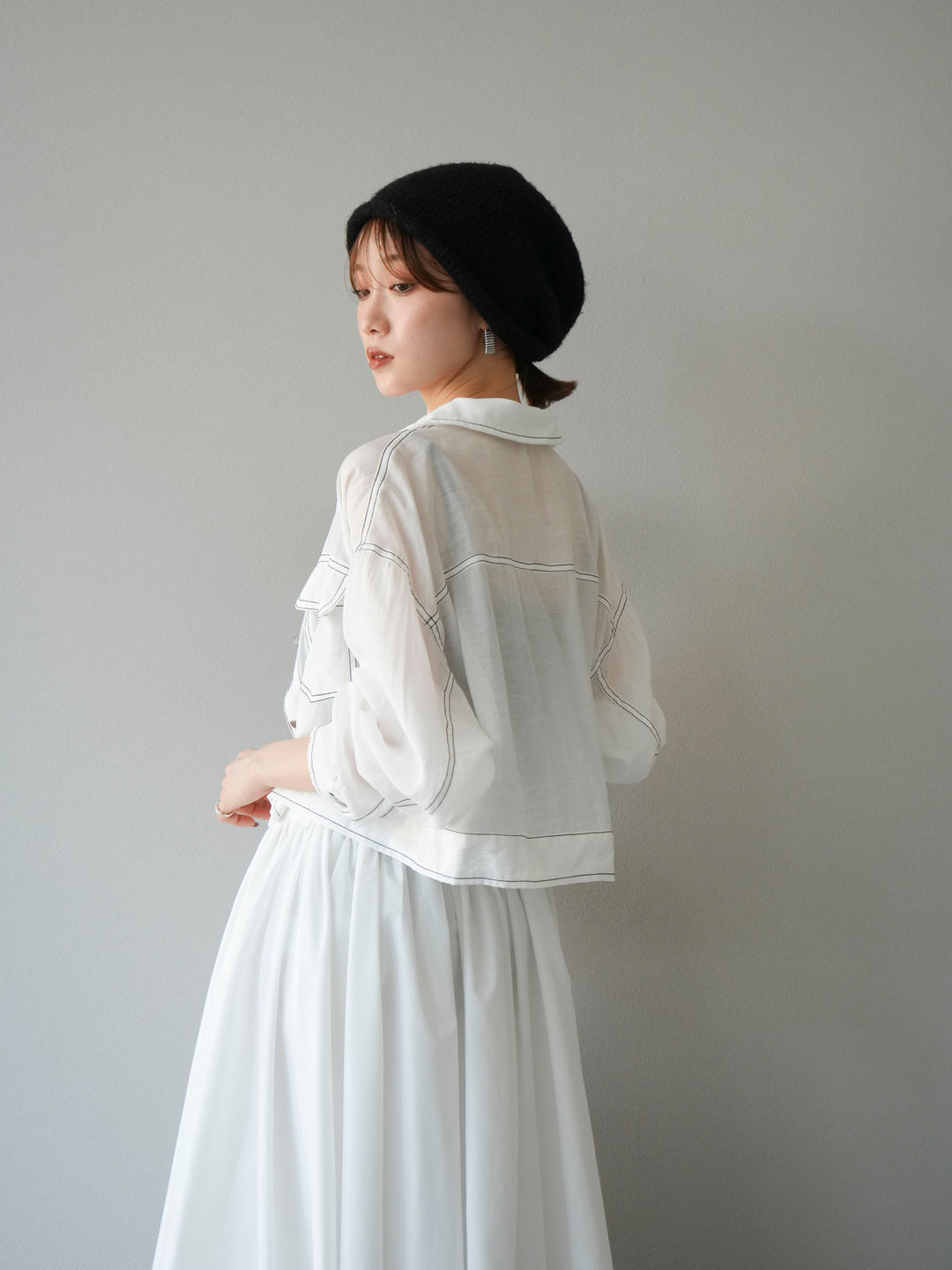 [SET] 縫合透視短外套 + 寬大蓬蓬裙 (2 套)