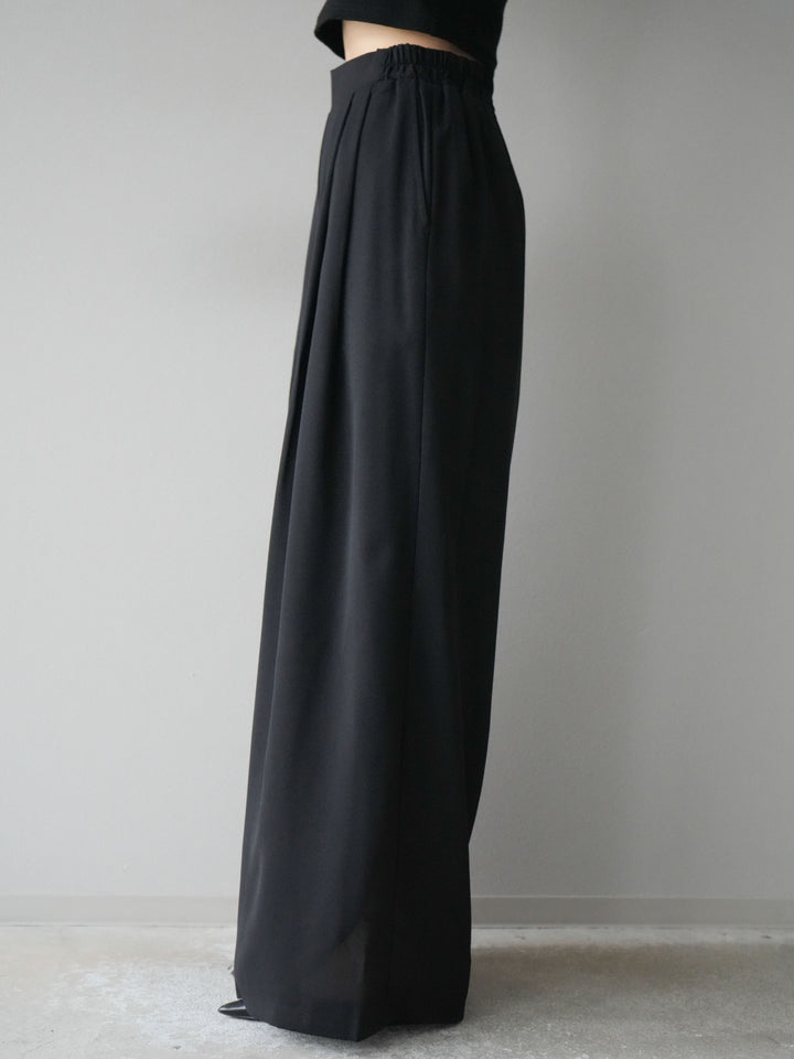 [予約]レーヨンライクタックワイドパンツ/ブラック