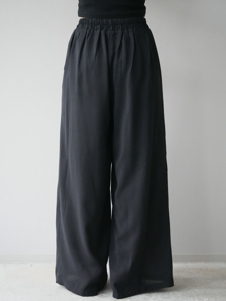 [予約]レーヨンライクタックワイドパンツ/ブラック