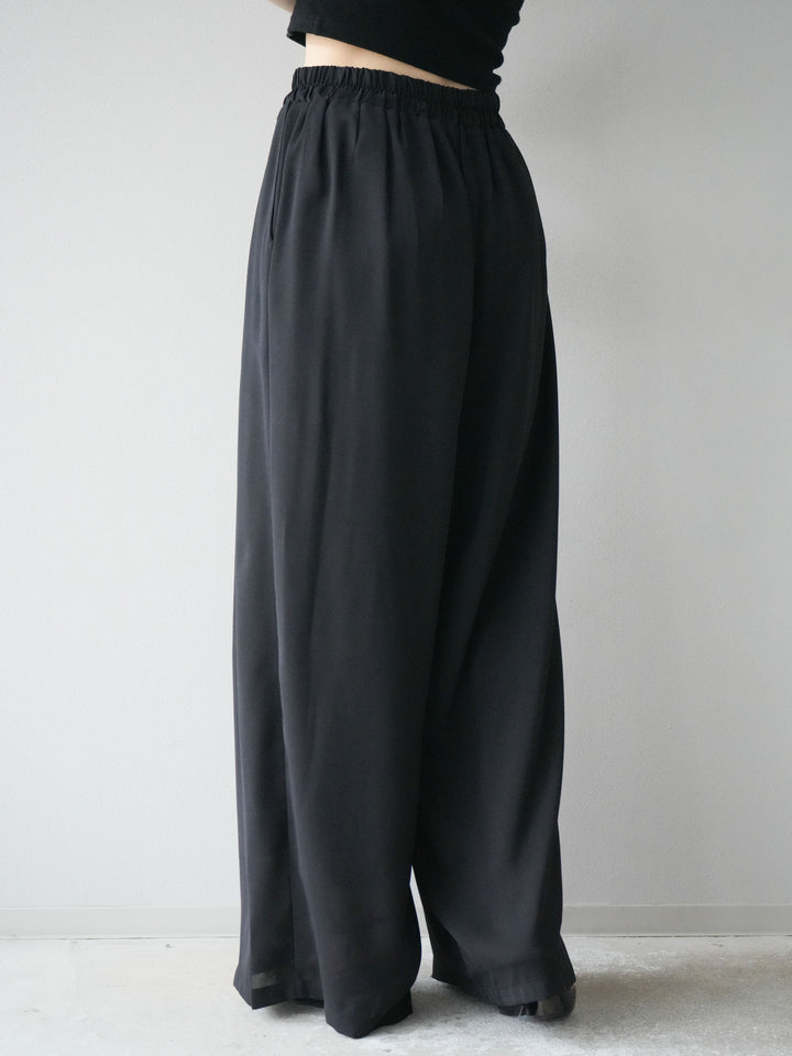 [予約]レーヨンライクタックワイドパンツ/ブラック