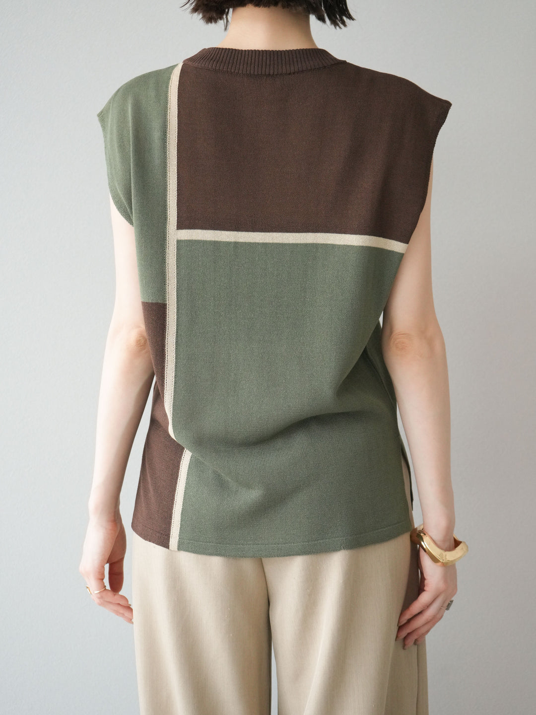 [予約]配色ノースリーブニットプルオーバー/ブラウン