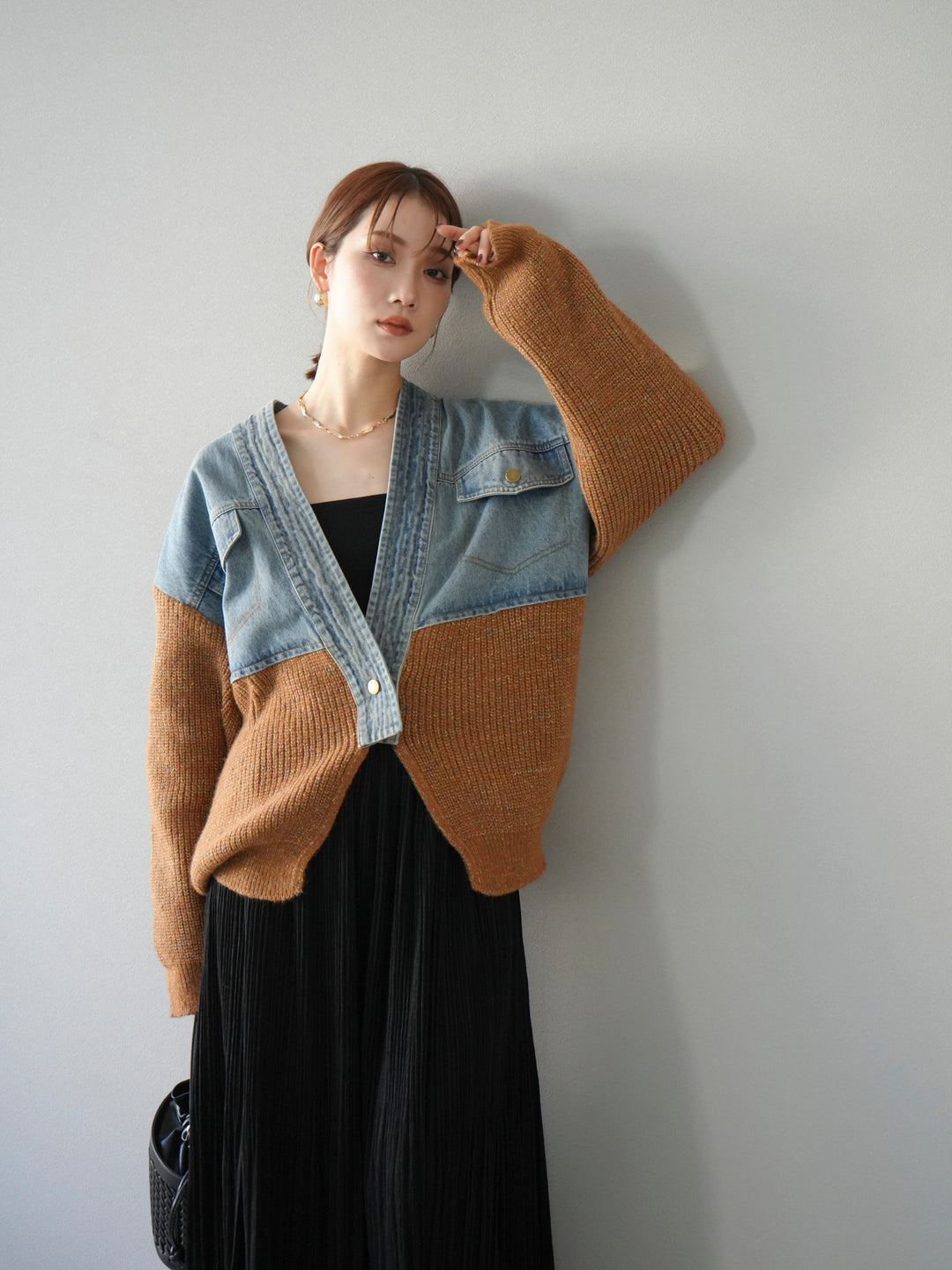 [SET]デニム切替ネップニットカーディガン+裾レーススウェードプリーツマキシスカート(2set)
