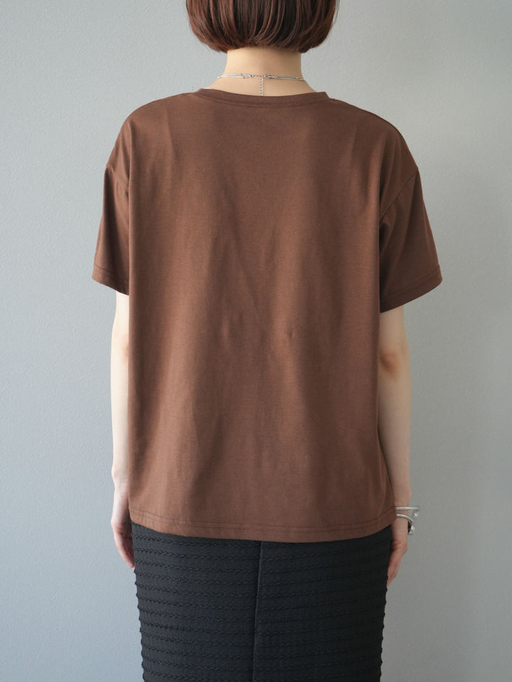 [予約]コード刺繍ロゴTシャツ/ブラウン