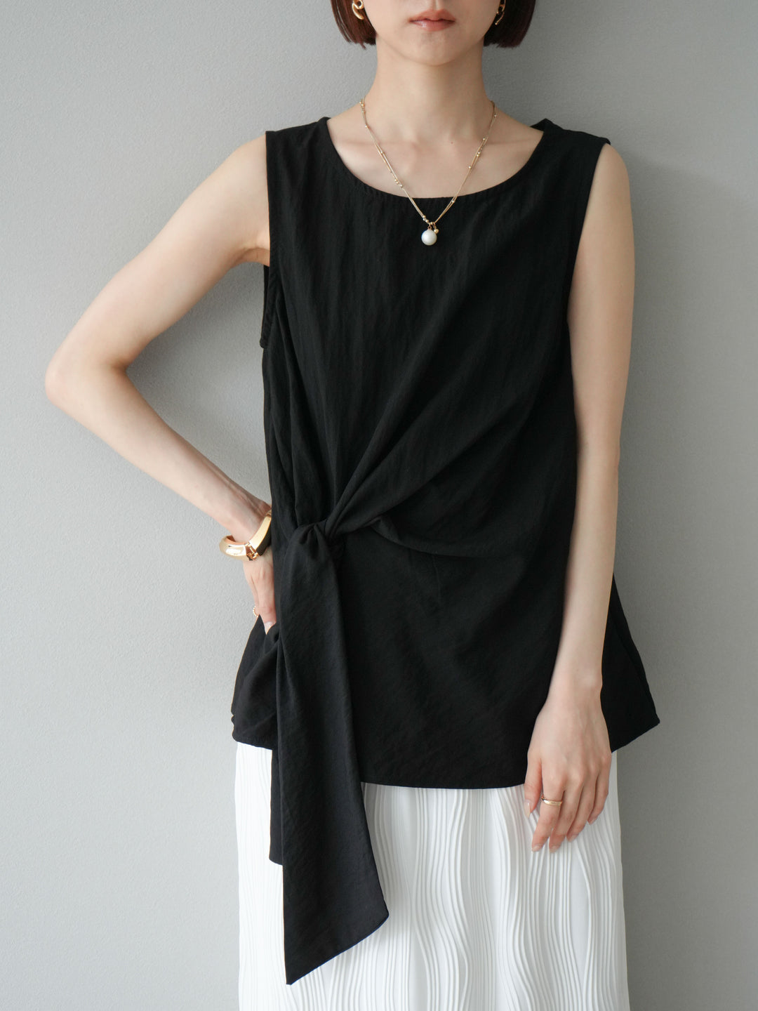 [SET] 前包式無袖上衣 + 前包式無袖上衣 (2 套)