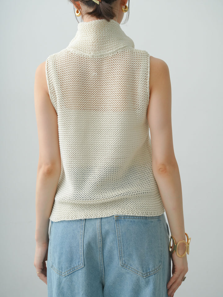 [予約]ドライタッチオフタートルメッシュニットトップス/white