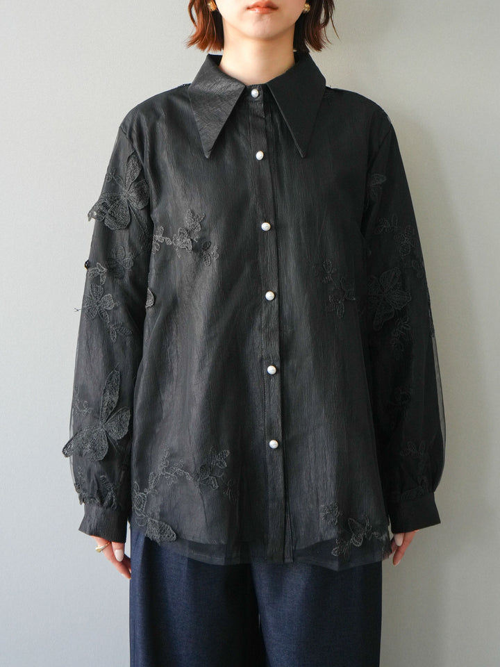 [予約]3Dバタフライエンブロイダリーブラウス/black
