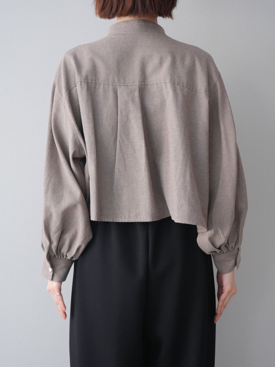 [予約]ラッフルフレアショートブラウスス/brown