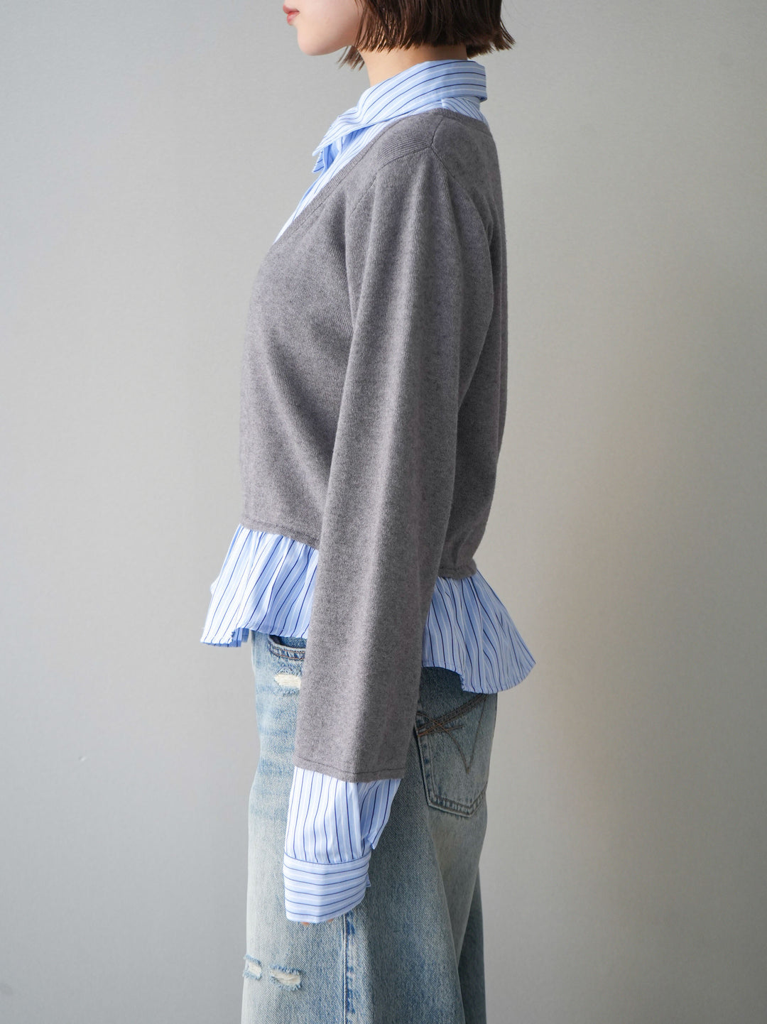 [予約]ストライプシャツUネックドッキングニットプルオーバー/graybluestripeA