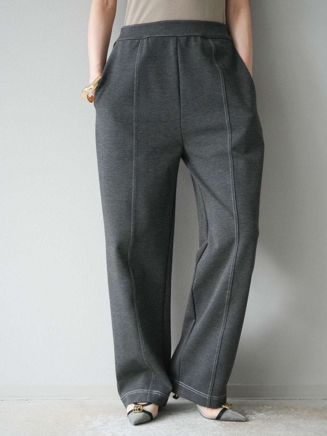 [予約]ステッチポンチライクパンツ/チャコール