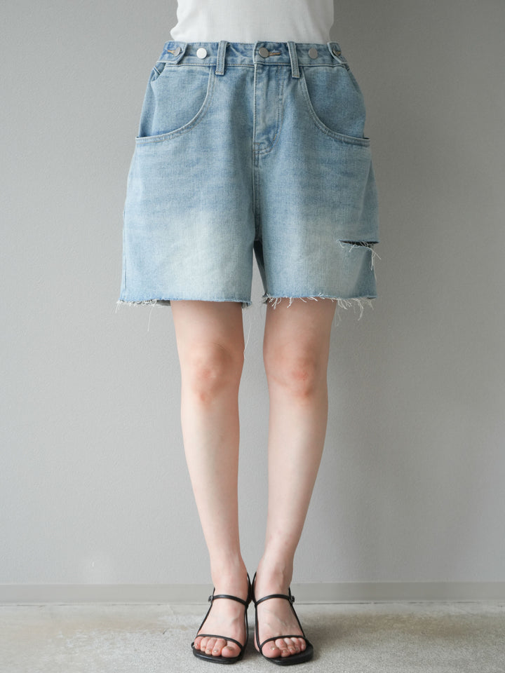 【預購】寬鬆半身牛仔褲/淺藍